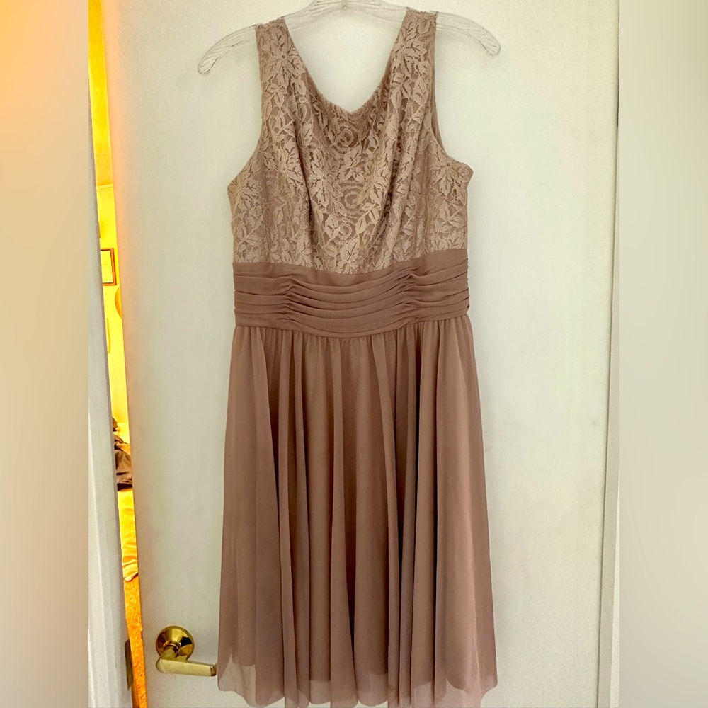 Short mauve dress
